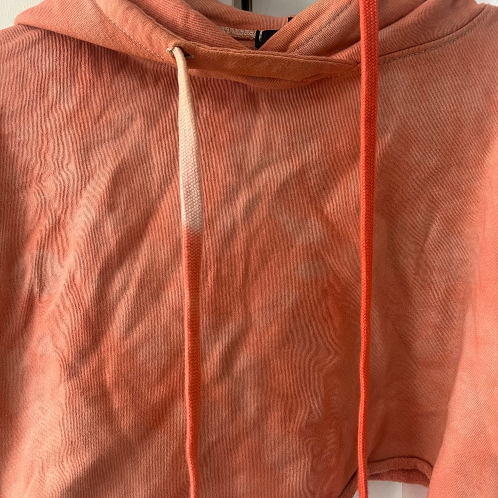 Cropped Hoodie - Picture 4 of 7